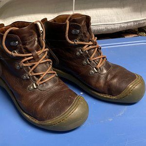Womens Keen Boots EUC